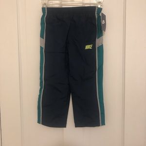 Boy’s Nike athletic pants. size 4T